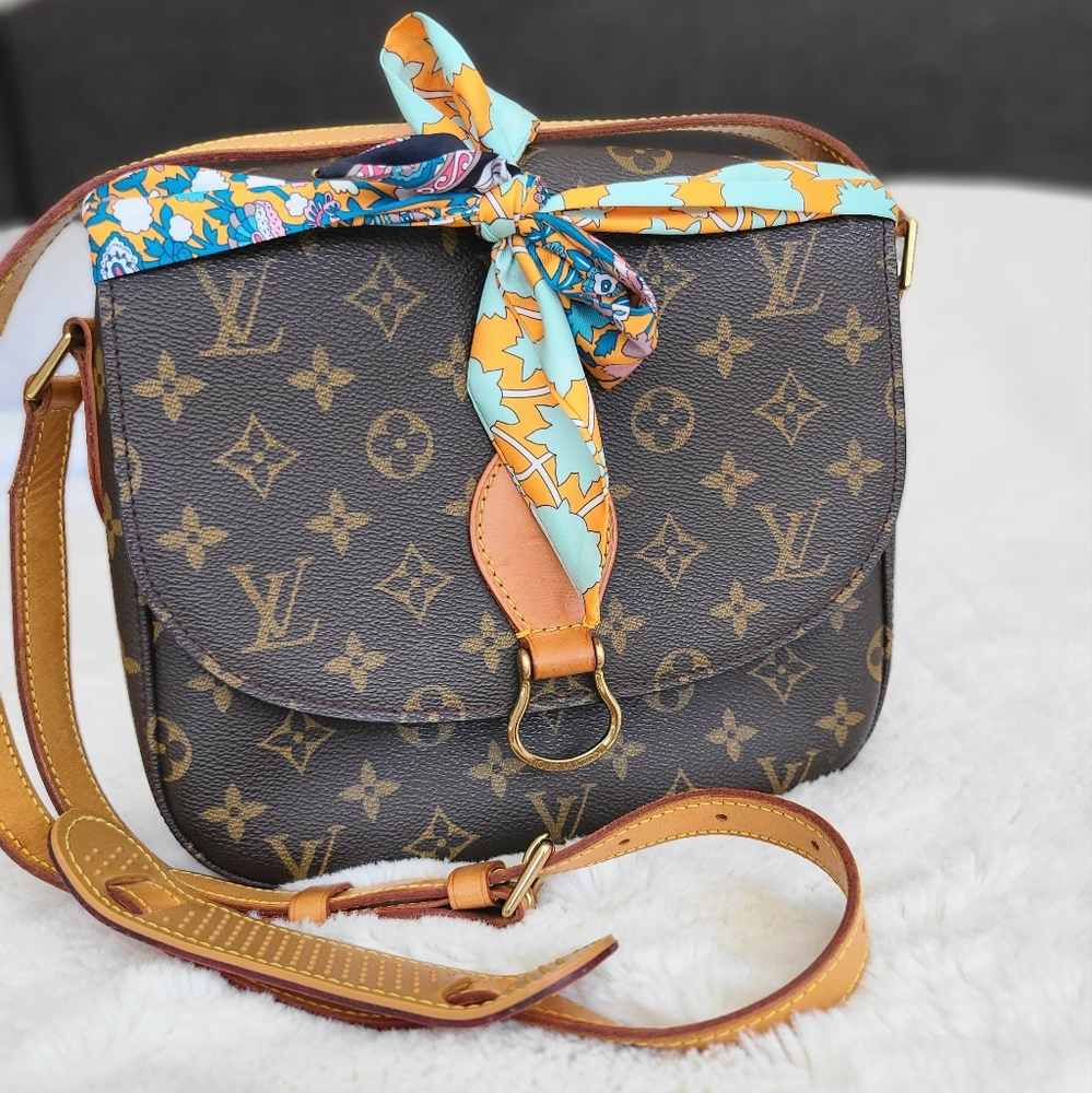 Louis Vuitton St Cloud